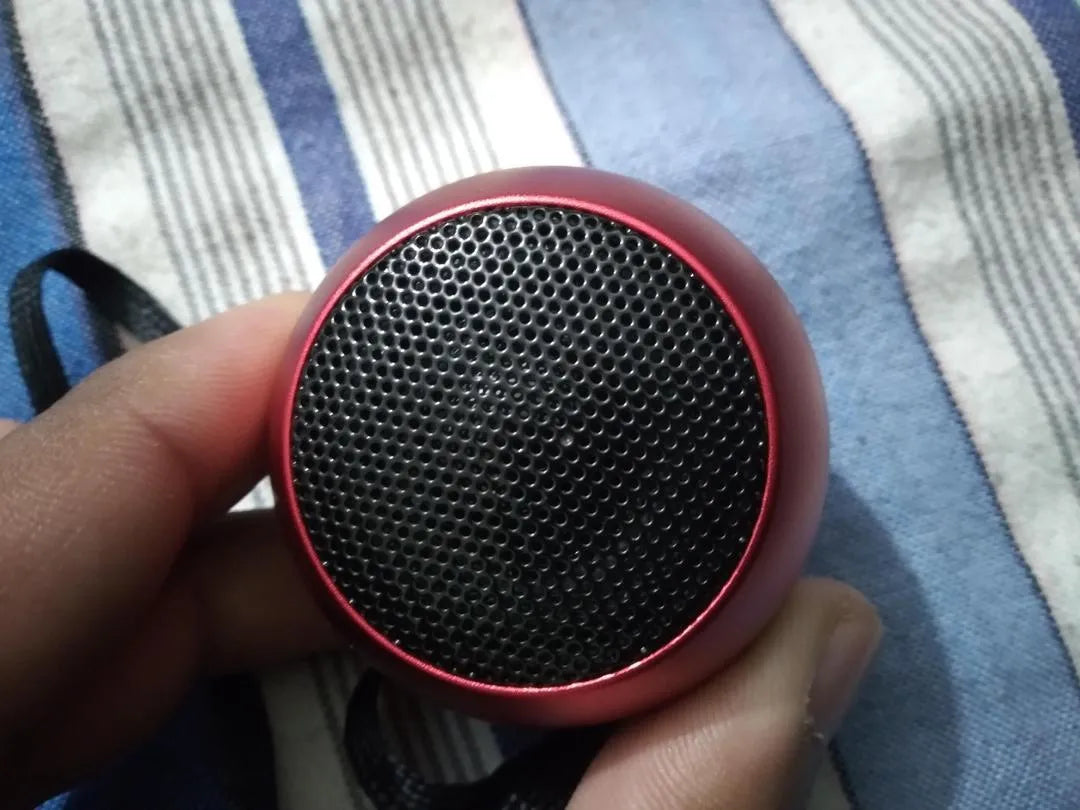JBL M3 Mini Portable Wireless Bluetooth Speaker – Compact Rechargeable Speaker with Deep Bass, Bluetooth 4.1 & Hands-Free Calling