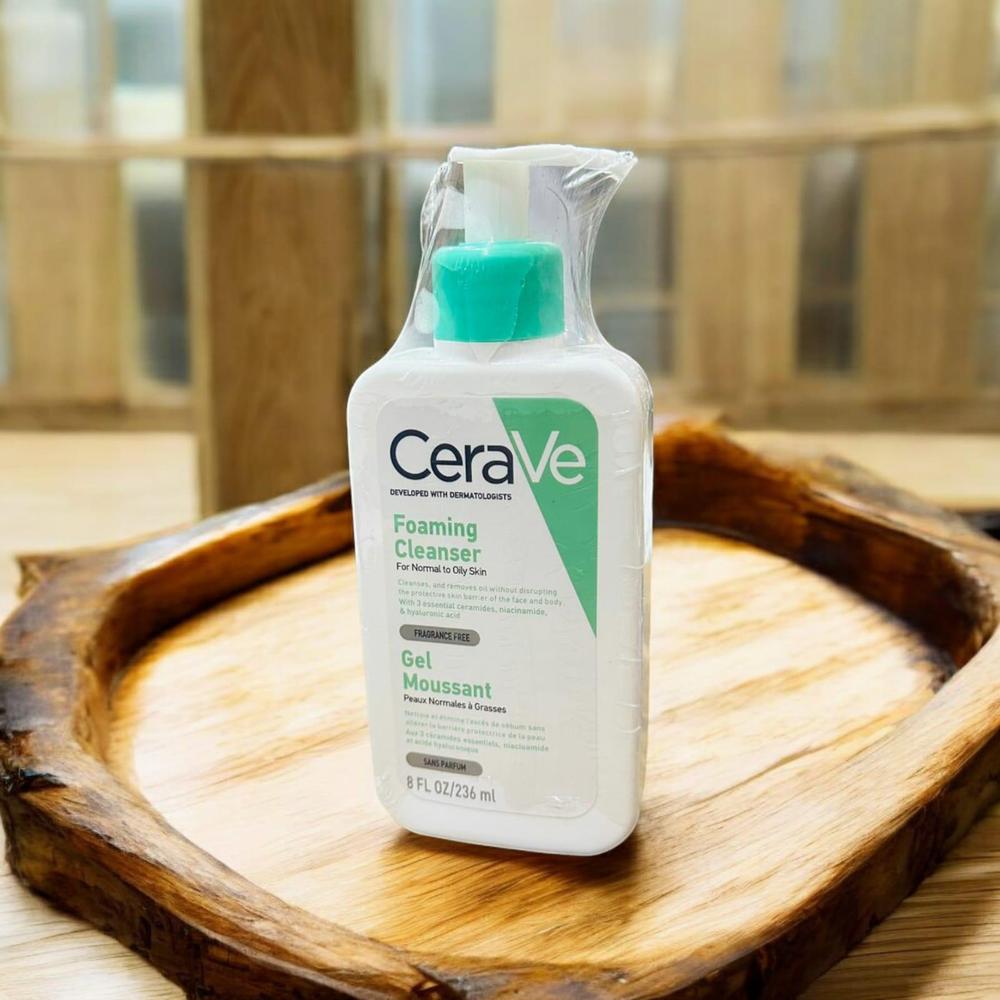 CeraVe Foaming Facial Cleanser for Normal to Oily Skin | Gentle Daily Face Wash | 236ml